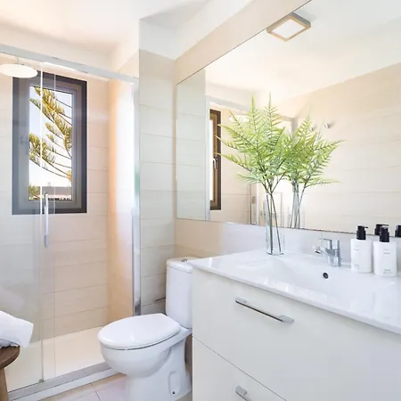 公寓 Home2book Dream Haven Pool&terrace *